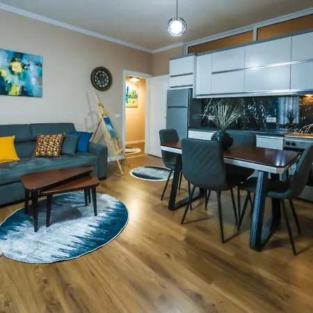 Edea's Apartment Korce